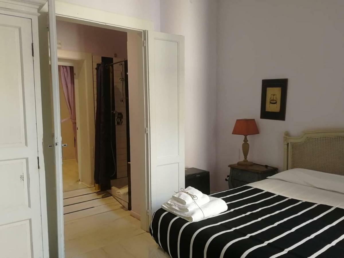 Gatto Bianco Casa Dei Venti Bed & Breakfast Bari Exterior photo